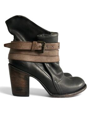 FREEBIRD by Steven Blaze Distressed Leather Ankle Boots Size 8